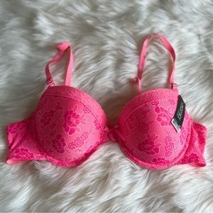 NWT Hot Pink Floral Mamia Bra 38C
